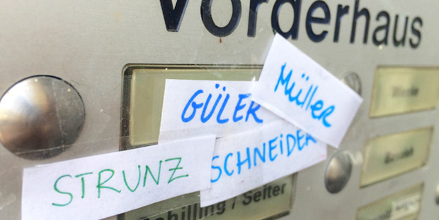 Hausratversicherung Fur Die Wohngemeinschaft Aus Studenten Friendsurance